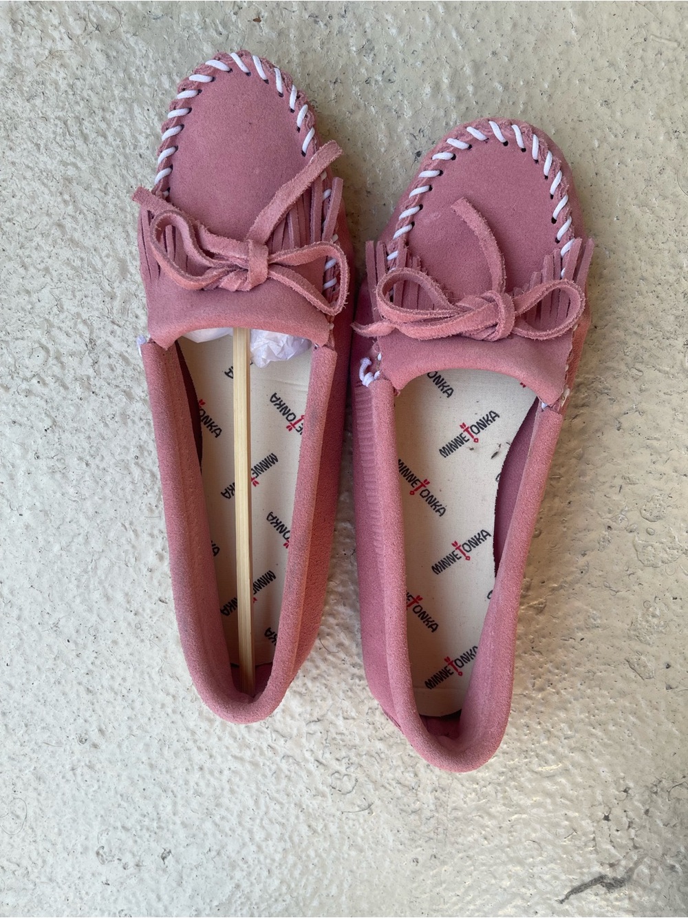 Soft sole pink Minnetonka’s